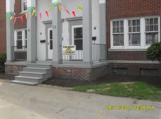 11 Rosshire Ct, Pontiac, MI 48341