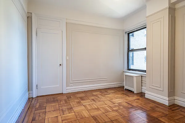 Rented by Metropolitan Equities | media 9