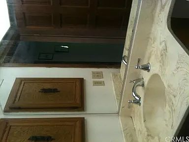 2nd image of 16033 Evergreen Ln