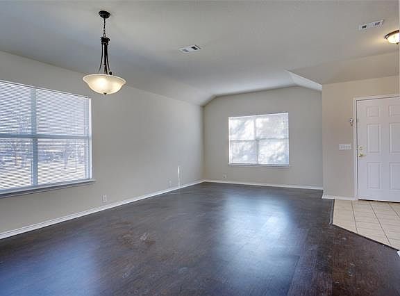 3rd image of 8313 Horse Whisper Ln
