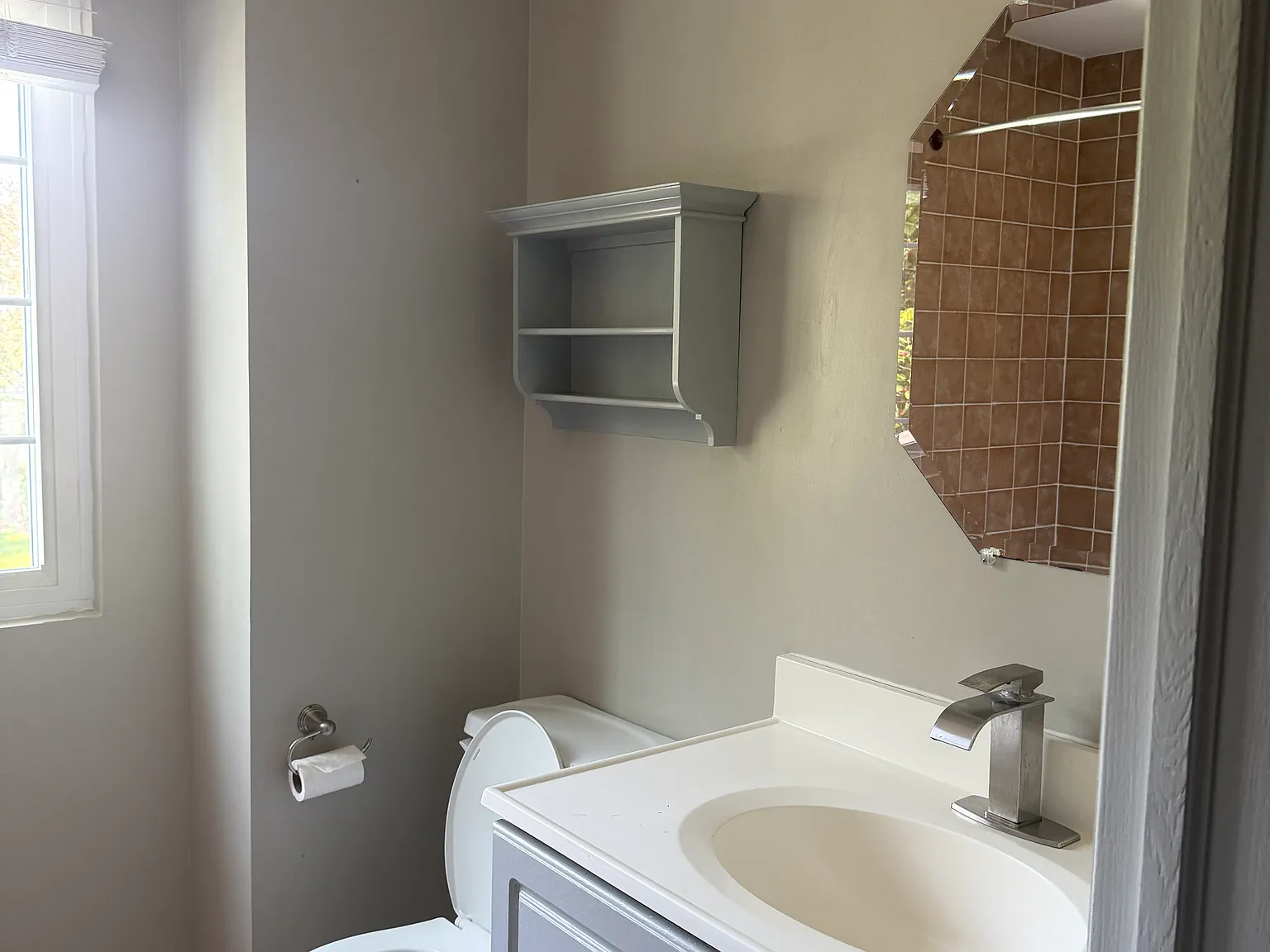 2 bed, 1.5 bath, 1052 sqft, $2,200 — Photo 4