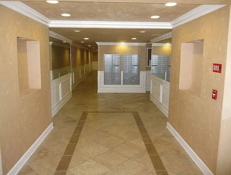 440 Veteran Ave #408