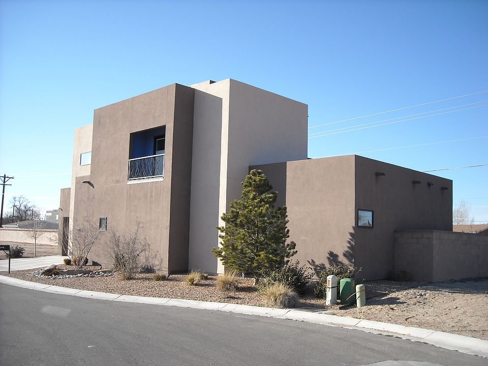 1st image of 2305 Mananitas Ln NW