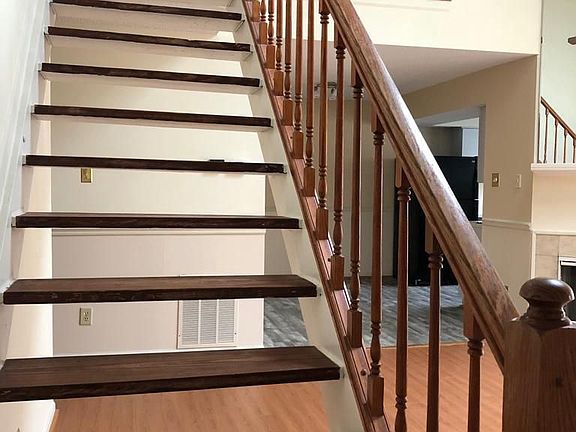 3rd image of 12111 Greenway Ct APT 301