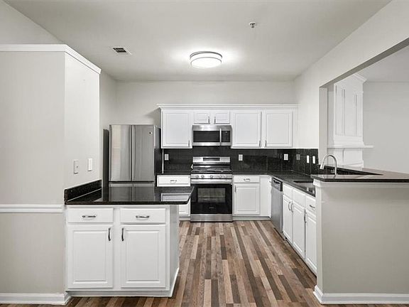 5th image of 2752 Ashleigh Ln