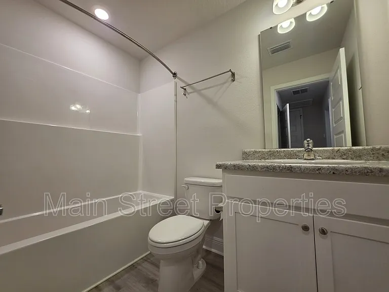 9011 Golden Eye Dr — Photo 10
