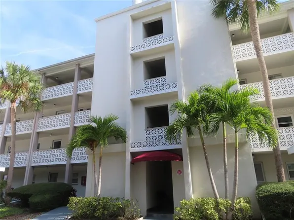1524 Lakeview Rd APT 203, Clearwater, FL 33756