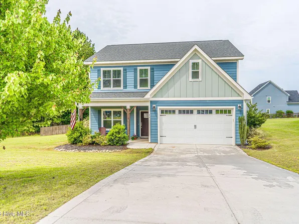 654 Cromwell Court, Carthage, NC 28327
