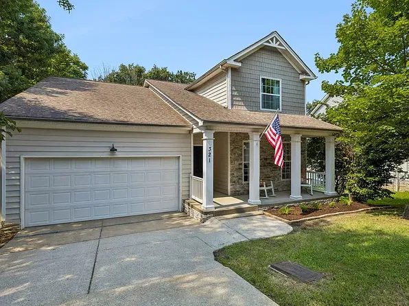 321 Deep Woods Cir, Nashville, TN 37214