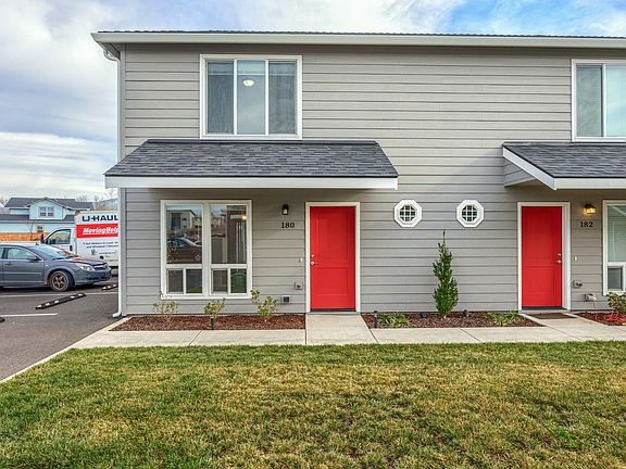 3rd image of 180 Northridge Ter