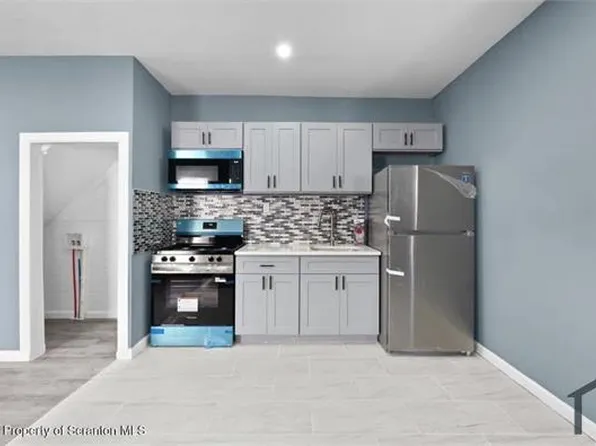 215 Saint Francis Cabrini Ave #1, Scranton, PA 18504