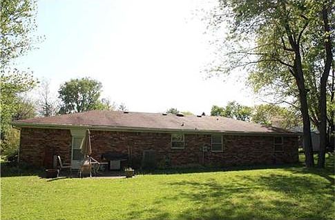 2nd image of 102 Buffalo Dr