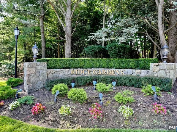 3916 Melville Court #3916, Mahwah, NJ 07430