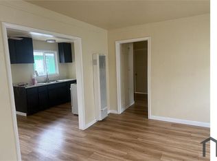 216 E 108th St, Los Angeles, CA 90061