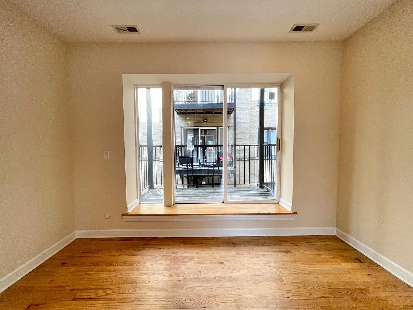 3348 West Wilson Avenue #2N — Photo 4