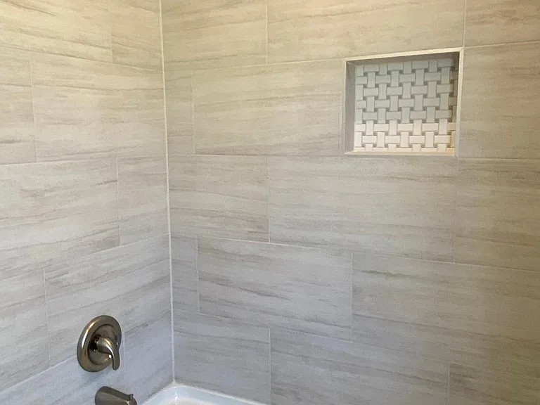 657 London Ave — Photo 13