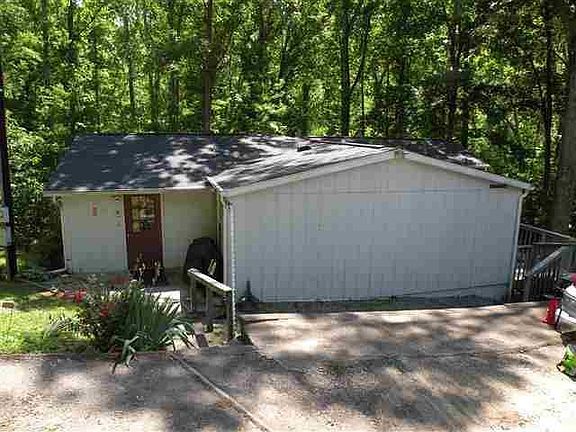 2nd image of 85 Summer Dr