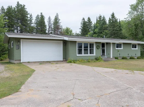 236 North Rd, Negaunee, MI 49866