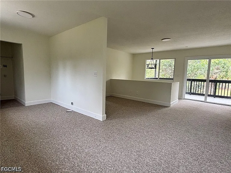 2150 Panama Ave — Photo 27