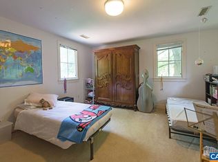 947 Rosser Ln, Charlottesville, VA
