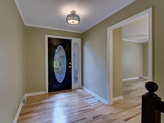 5th image of 1804 Briarcliff Dr