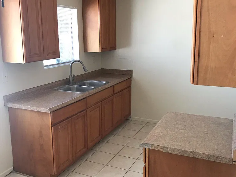 13911 Norwalk Blvd — Photo 19