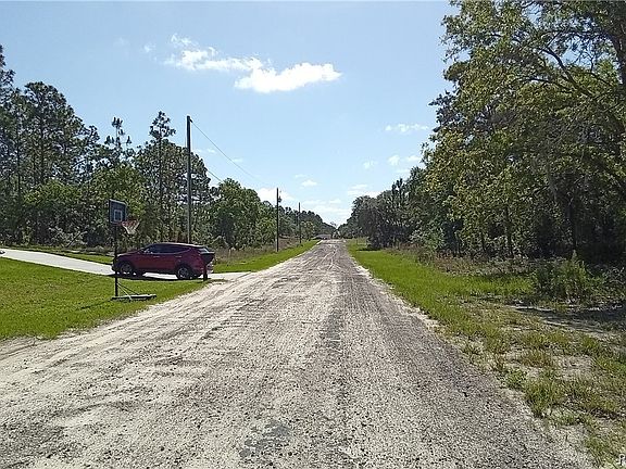 4th image of 3333 W Parkview Dr
