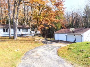 9942 Miramichi Dr, Evart, MI 49631
