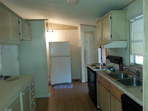4th image of 2860 Chuck Wagon Way