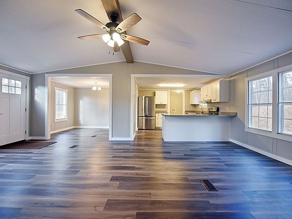 2nd image of 273 Rose Ray Rd