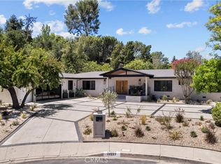 17227 Benner Pl, Encino, CA 91316