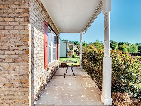 5th image of 124 Kendrick Farm Dr