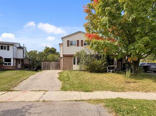 703 Middleton Cres, Milton, ON L9T 4C2
