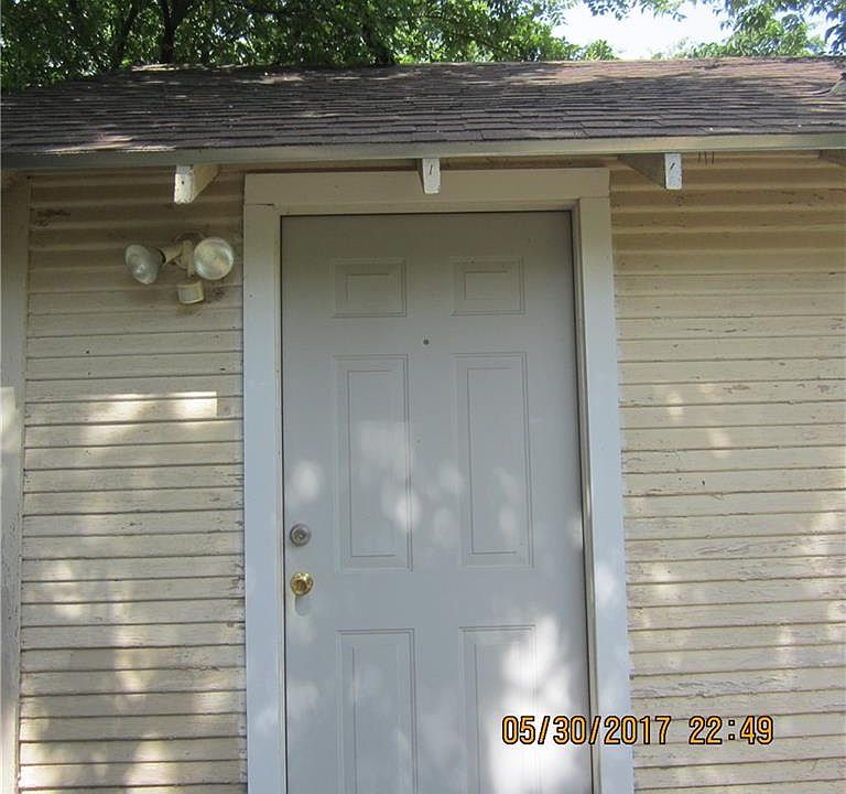1st image of 1273 Peach St #B