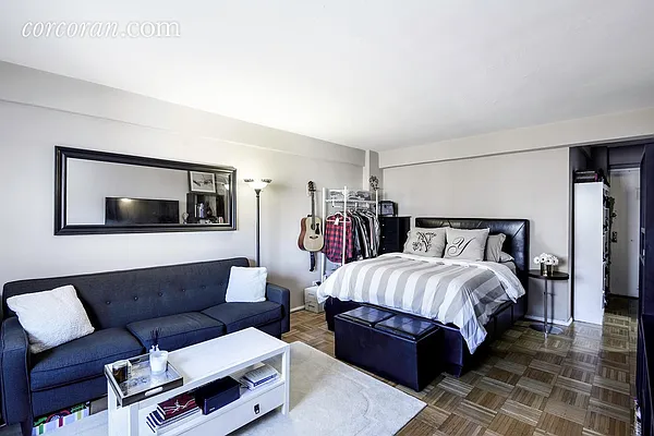 Sold by Corcoran | media 8