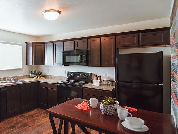 3rd image of 12603 Telge Rd #4C