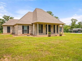 857 Ates Rd, Pineville, LA 71360