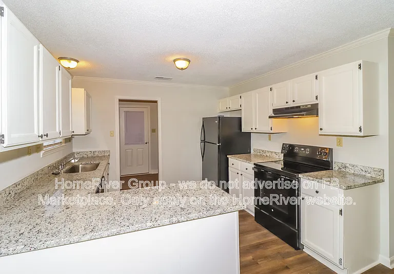 2534 Jeffries Cv — Photo 7
