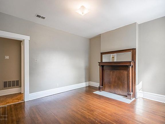2nd image of 1119 Pennsylvania Ave #1121.5