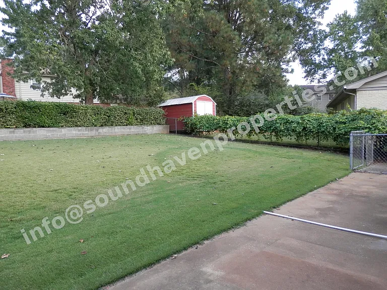 320 Rosemont Rd SE — Photo 31