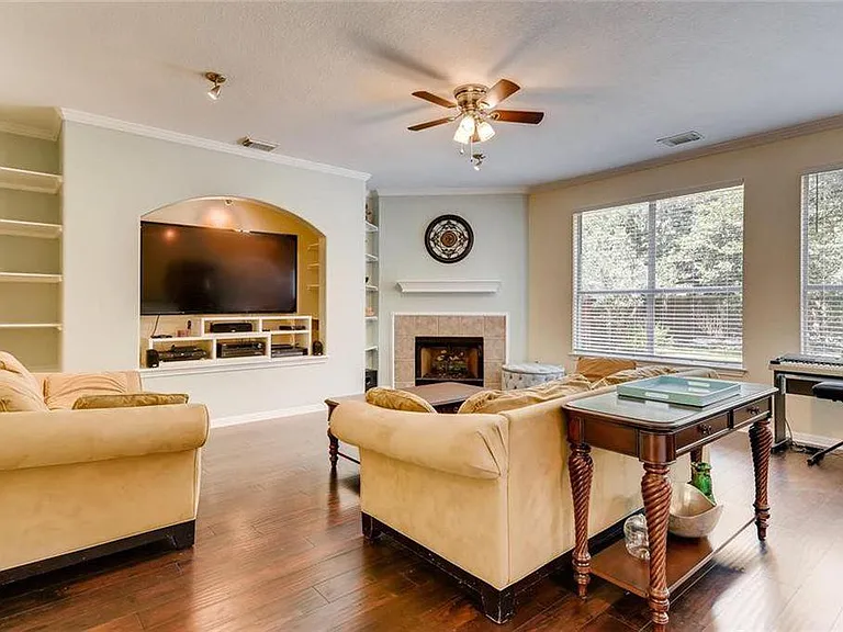 9206 Sommerland Way — Photo 9