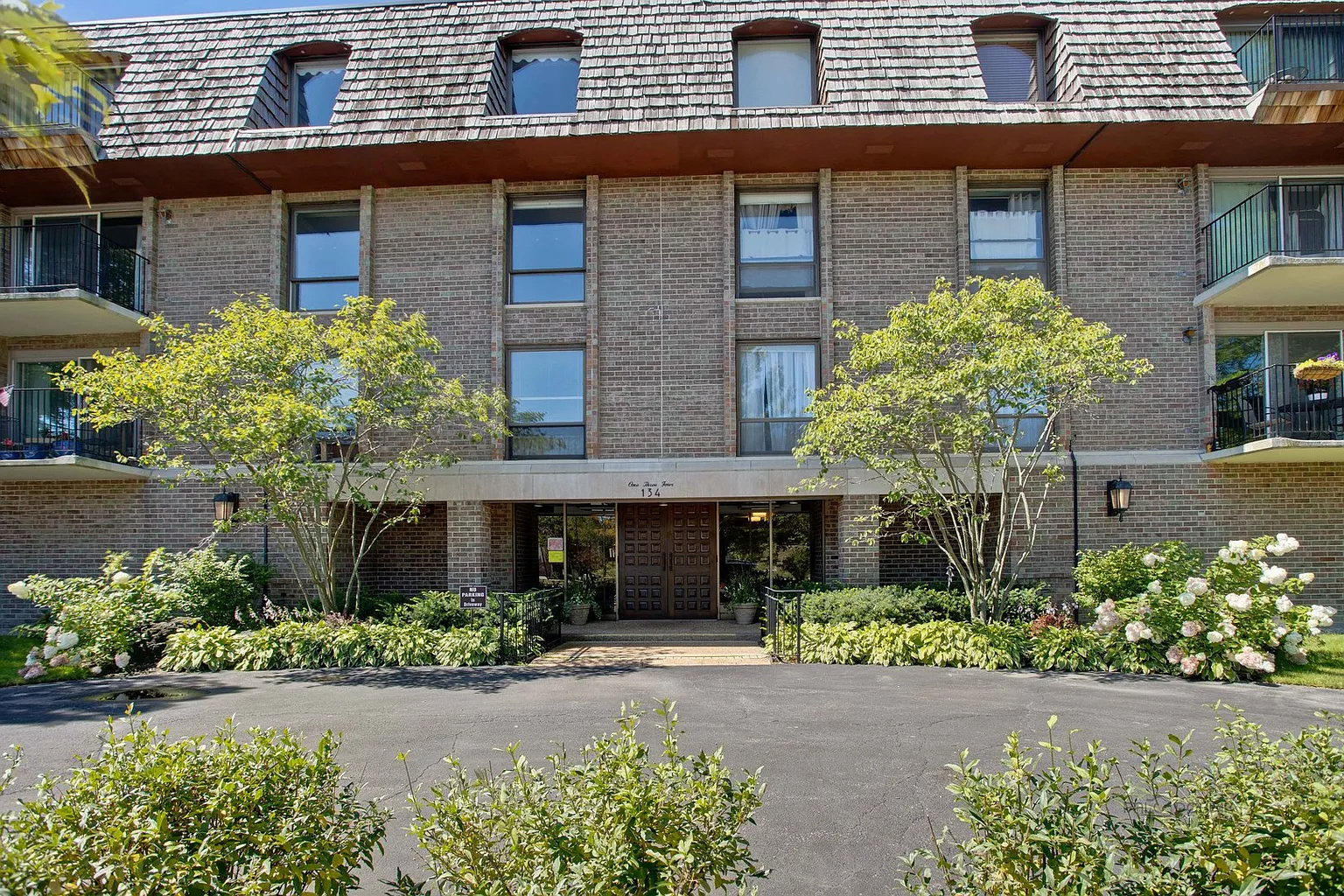 134 Green Bay Rd APT 101 photo 1