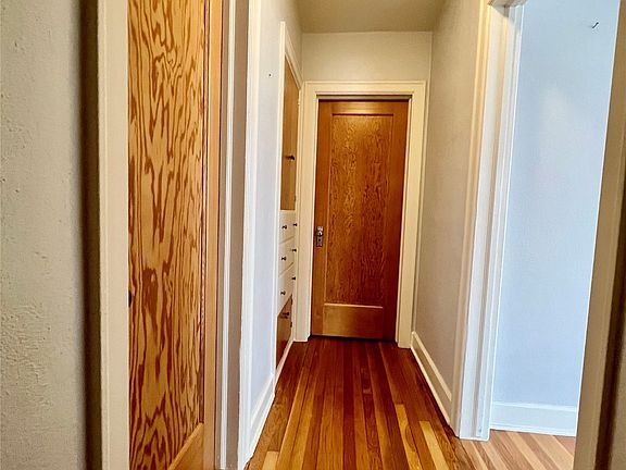 5th image of 237 North Ave E