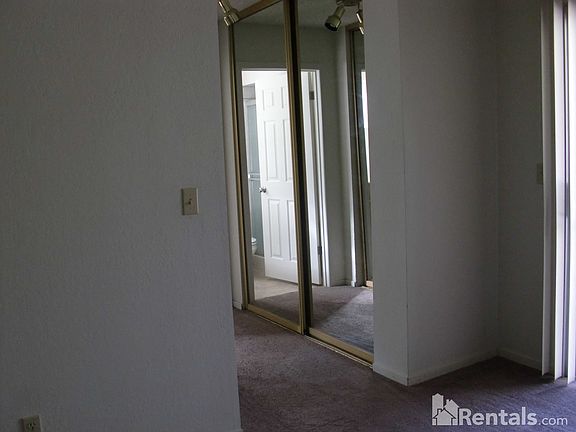 5th image of 5925 Moss Creek Cir
