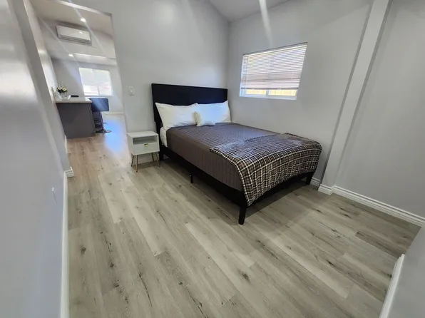 6595 Oasis Ave, Twentynine Palms, CA 92277