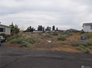 306 Spring Cir SW, Mattawa, WA 99349