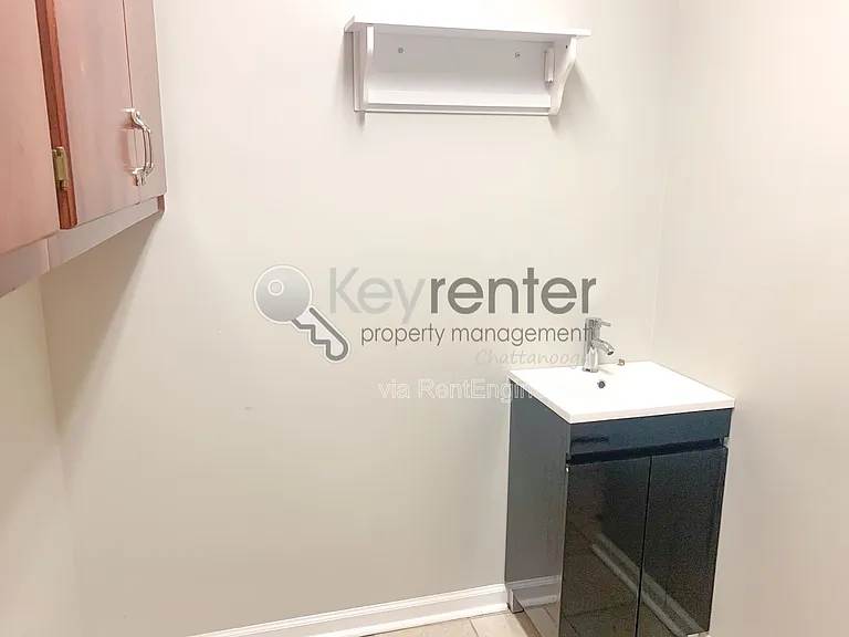 7716 Royal Harbour Cir — Photo 44