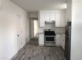 12 Finlay Ave, Staten Island, NY 10309