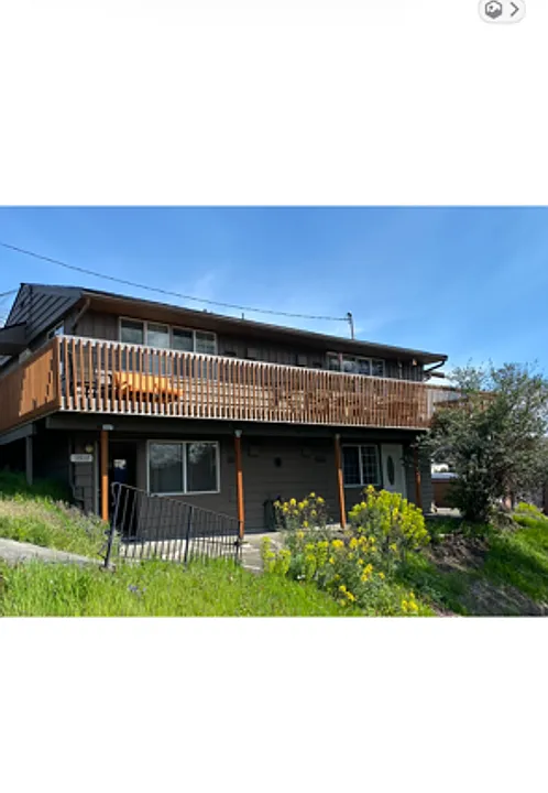 Well-Maintained Two-Story Quadplex Building in Prime Location