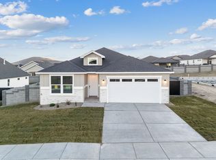7823 Gilbert St, West Richland, WA